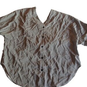 Vetta Capsule Womens Black White Striped V-Neck Button Front Top Size M